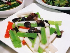 -绿茶餐厅(昆明世纪金源店)