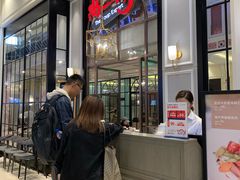 等位区-尚一汤·粤菜海鲜(环球港店)