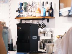 -Double cafe