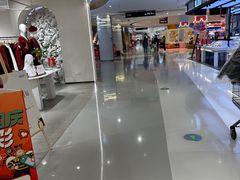 -丽达购物中心(崂山店)