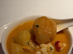 -弦月窗LUNETTE BY AMANDA(复兴路店)