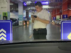 -宝龙城(杭州滨江店)