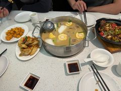 -肥仔文澳门猪骨煲(南京西路店)