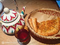 -纳鲁孜·新疆特色餐厅(上海悦荟广场店)