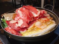 部队锅-MI WU FACTORY米屋美食工厂餐厅(绿地店)