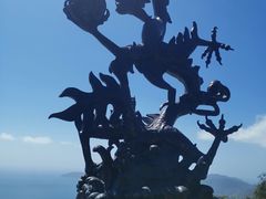 -三亚亚龙湾人间天堂鸟巢度假村