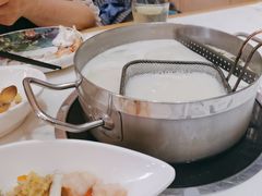 -樾餐厅泰式海鲜火锅(民歌湖店)