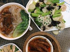 -伯乐居茶艺馆(石岐大信店)