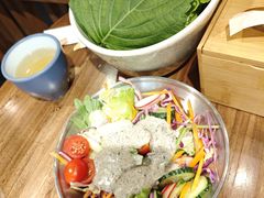 -明洞阿姨·韩式酱蟹烤肉·创意料理(三元桥店)