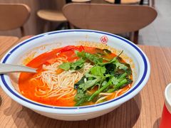 -遇见小面(君逸世家店)
