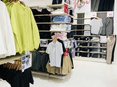 -优衣库(上海金桥国际商业广场店)