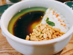 土家桂花红糖凉粉-吃饭皇帝大土家民族菜(正大广场店)