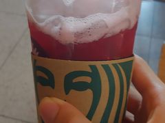 冰摇树莓黑加仑-星巴克臻选(福州东百中心分店)