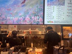 -霸王茶姬(上海静安大悦城店)
