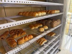-秀云俄罗斯列巴屋(军星小区店)