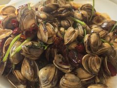 -嗨辣小聚·盘锦河蟹·海鲜烧烤龙虾(盘锦十年好店)