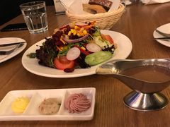 -普兰达德国餐厅·德式脆皮烤猪肘·自酿啤酒(观唐店)