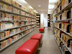 -泰州学院济川路校区-图书馆