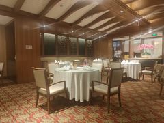 -金美华轩(东方路齐鲁店)