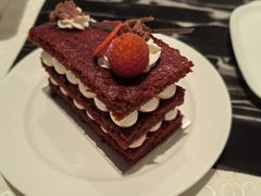 -Salon de Ville浦江汇(上海外滩华尔道夫酒店店)