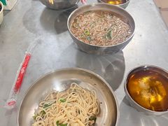 -正宗杨记普洱酸醋米线(总店)