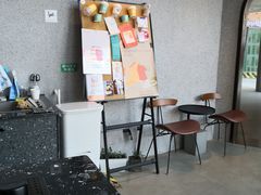 -HUG·拥抱咖啡(郑州宝龙广场店)