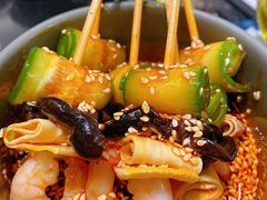 -红鼎豆捞·非遗鲍皇汤火锅(宝丰路店)