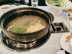 -烹然四季椰子鸡火锅(团结湖总店)