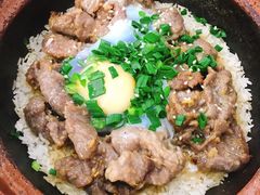 窝蛋牛肉煲仔饭-红星光发煲仔饭(大石街店)