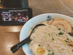 -雷神拉面(财富中心玉米楼店)