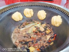 -哈尔滨东北铁锅炖(都督街店)