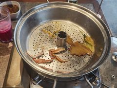 -亚马逊蒸汽活海鲜自助(LCM置汇旭辉广场店)
