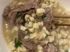羊肉泡馍-刘信牛羊肉小炒泡馍(回民街店)
