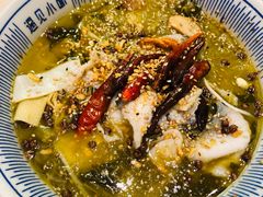 酸菜鱼冒菜-遇见小面(凯德广场店)