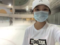 -冠军冰场CHAMPION RINK(百联又一城店)