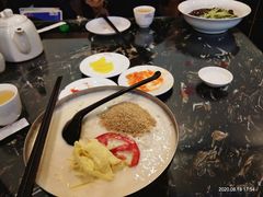 -桃园中华料理炸酱面(燕儿岛路店)