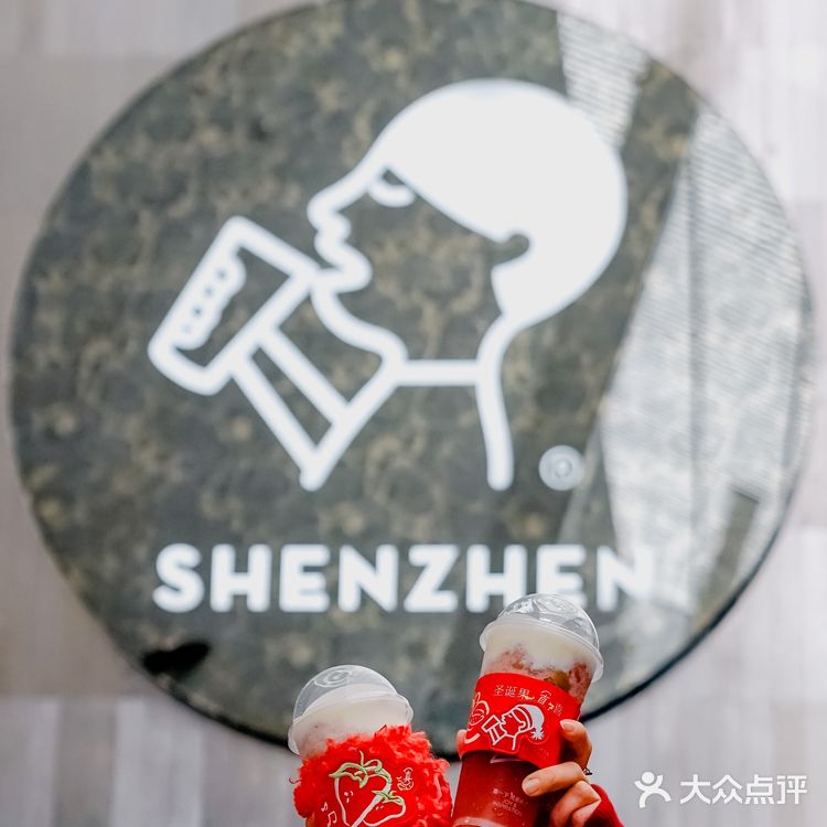 喜茶×圣诞季｜限定毛绒徽章杯套！也太好看了吧！