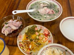 -老方桌烂蹄花川菜馆(九龙坡店)