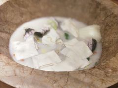 -滇香肴·云南菜蒸汽石锅鱼(云南北路店)