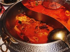 -左庭右院鲜牛肉火锅(金山万达店)