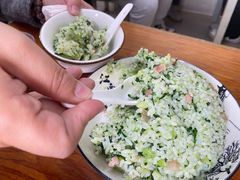 -胡子饮食店