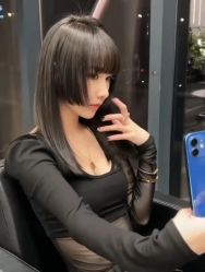 -丝语萱形象