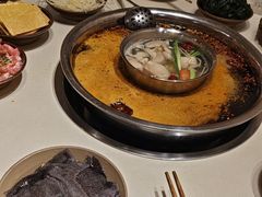 -岗上渣渣老火锅(两路口店)