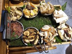 -一朵菌·野生菌探索家火锅(南亚店)