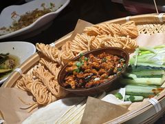 -魏铭鱼头捞饭(晋阳路店)