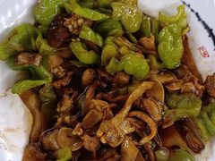 -蔼若春.传承三十年云南菜(金碧公园店)