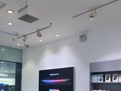 -Apple授权专营店(宝山万达店)
