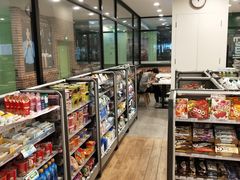 -全家便利店(上海南站站店)