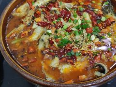 老碗鱼-芳芳餐厅(白沙路店)