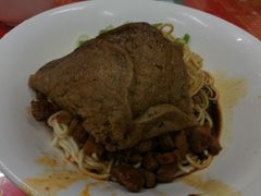 辣肉干拌面加素鸡￥18-辣肉面大王(天平路店)